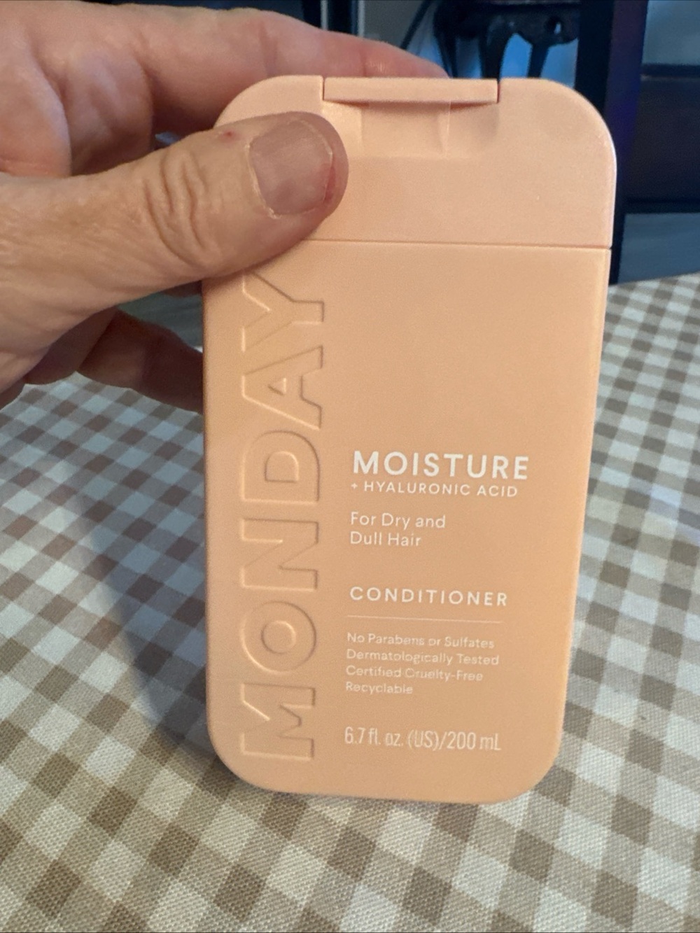 MONDAY Moisture Conditioner - - Picture 2 of 3
